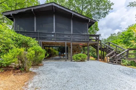 311 Hemlock Drive Highlands NC 28741