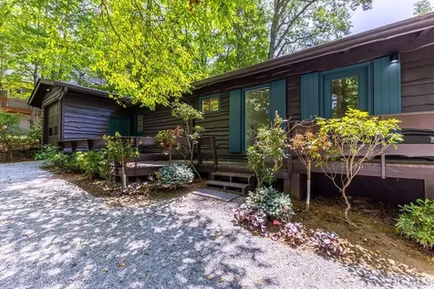 311 Hemlock Drive Highlands NC 28741