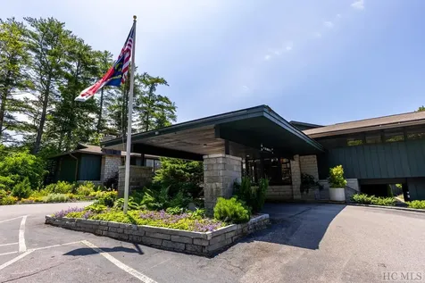 311 Hemlock Drive Highlands NC 28741