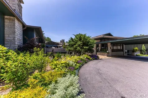 311 Hemlock Drive Highlands NC 28741