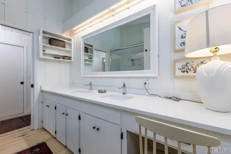 311 Hemlock Drive Highlands NC 28741