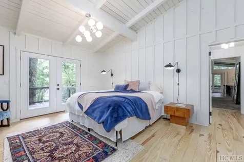 311 Hemlock Drive Highlands NC 28741