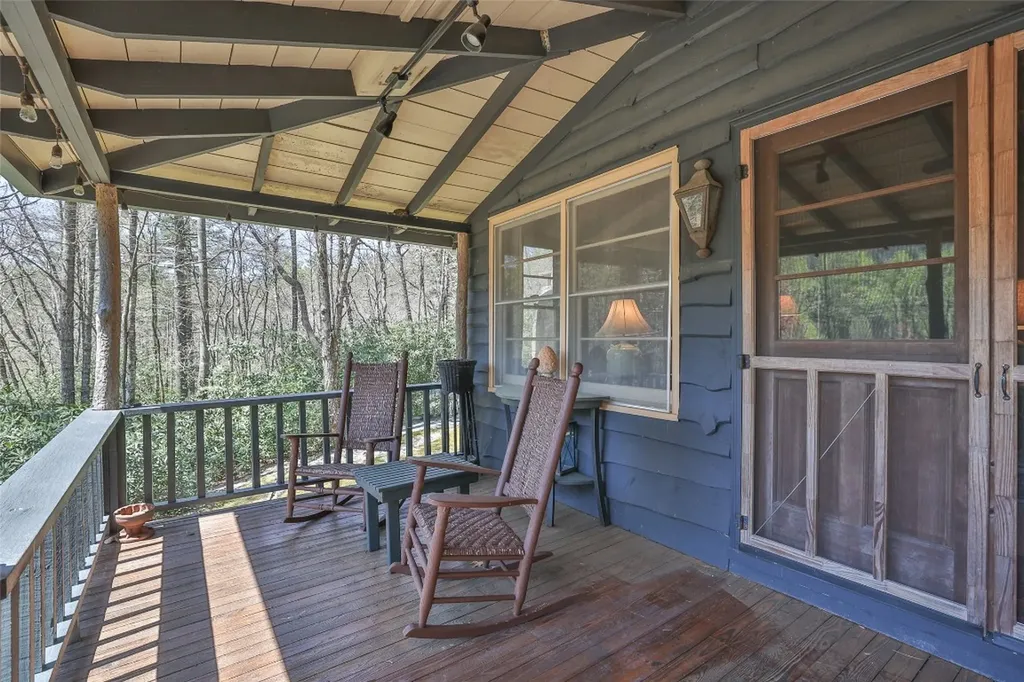 131 Horse Cove Ranch Road Highlands NC 28741