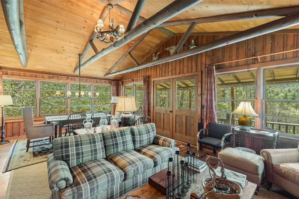 131 Horse Cove Ranch Road Highlands NC 28741