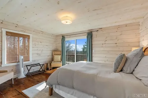 290 Blue Ridge Lane Cashiers NC 28717