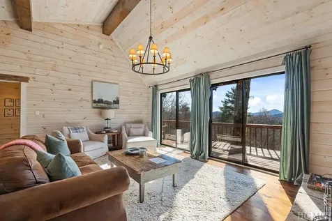 290 Blue Ridge Lane Cashiers NC 28717