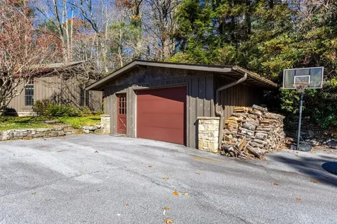 965 Stillmont Circle Cashiers NC 28717