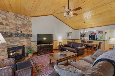 23 Dwarf Mountain Road Sapphire NC 28774