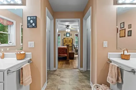 638 Holt Road Highlands NC 28741