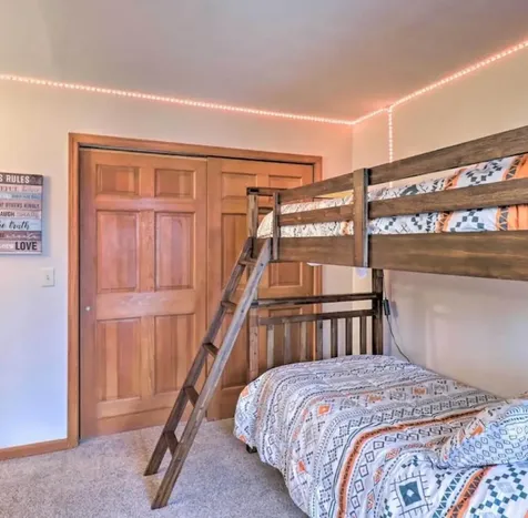 46 Poplar Court Sapphire NC 28774