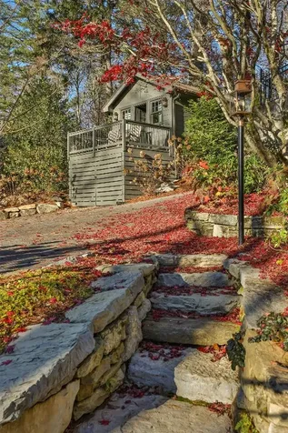 630 Cobb Road Highlands NC 28741