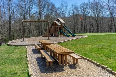 52 New Settlers Way Glenville NC 28736