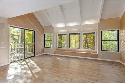 19 Indian Falls Way Lake Toxaway NC 28747