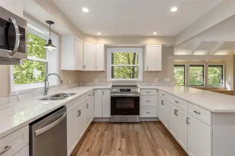 19 Indian Falls Way Lake Toxaway NC 28747