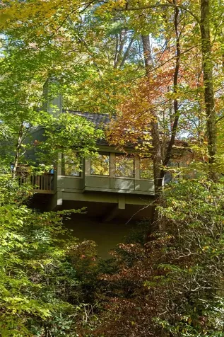 19 Indian Falls Way Lake Toxaway NC 28747