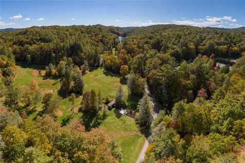 19 Indian Falls Way Lake Toxaway NC 28747