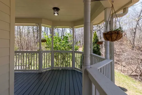 224 Concord Lane Tuckasegee NC 28783