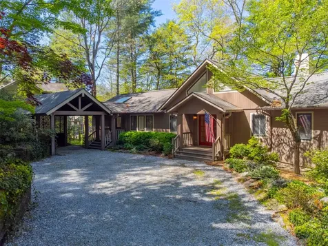 320 Club Drive Sapphire NC 28774