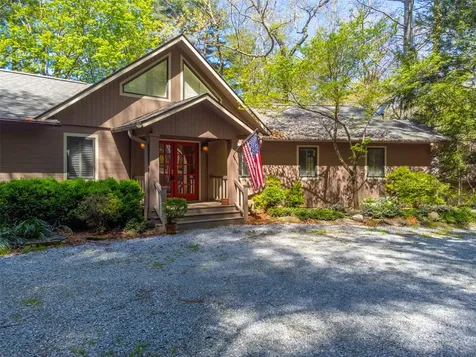 320 Club Drive Sapphire NC 28774