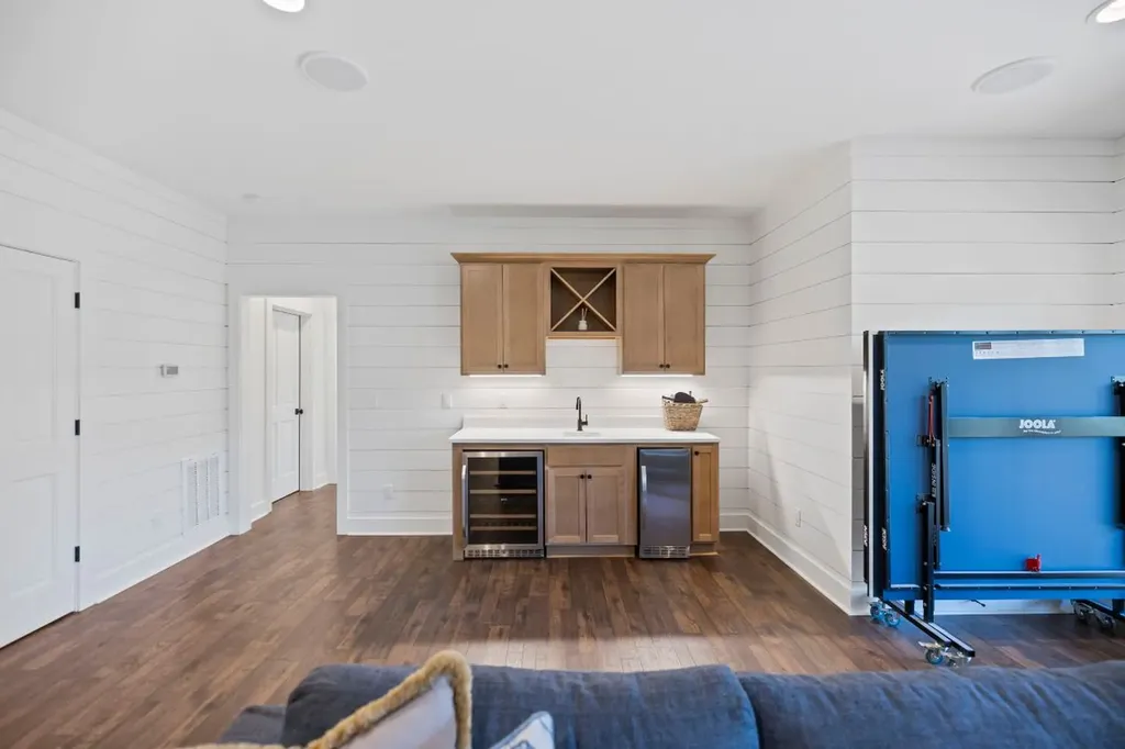 1048 Cherokee Trace Lake Toxaway NC 28747