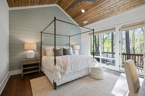 1048 Cherokee Trace Lake Toxaway NC 28747