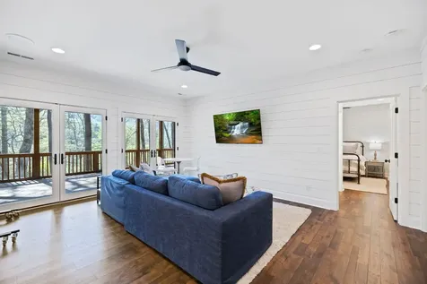 1048 Cherokee Trace Lake Toxaway NC 28747