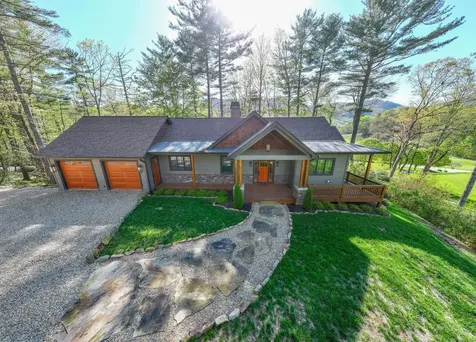 1048 Cherokee Trace Lake Toxaway NC 28747