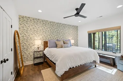 1048 Cherokee Trace Lake Toxaway NC 28747