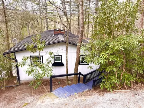 17 W Village Way Sapphire NC 28774