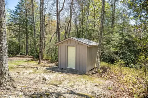 340 Outpost Trail Glenville NC 28736