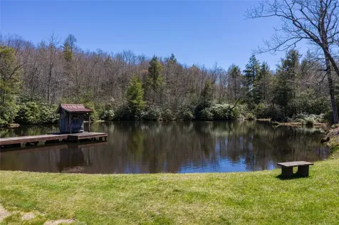 340 Outpost Trail Glenville NC 28736