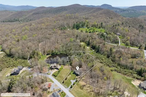 340 Outpost Trail Glenville NC 28736