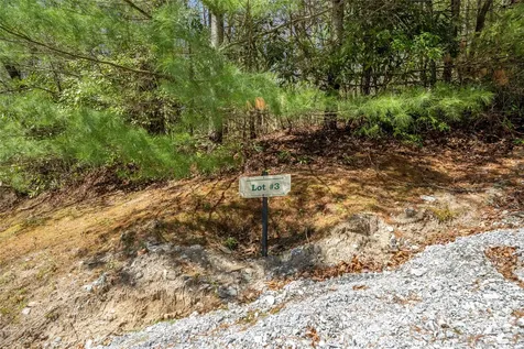 3 Big Granite Court Sapphire NC 28774