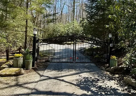 649 Wild River Road Cashiers NC 28717