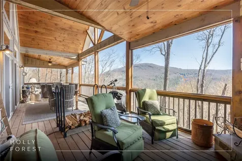 83 Flyaway Circle Sapphire NC 28774