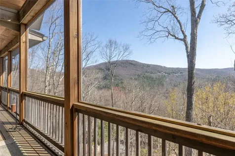 83 Flyaway Circle Sapphire NC 28774