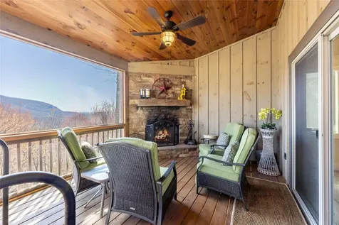 83 Flyaway Circle Sapphire NC 28774