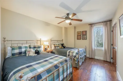 83 Flyaway Circle Sapphire NC 28774