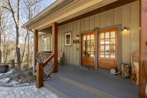 83 Flyaway Circle Sapphire NC 28774