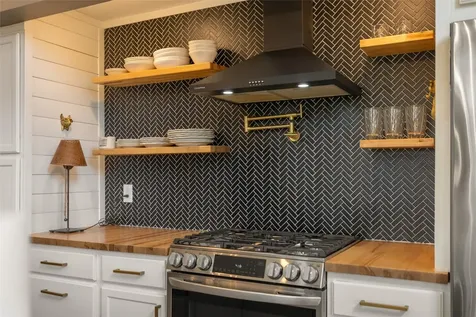 439 Wingina Place Highlands NC 28741