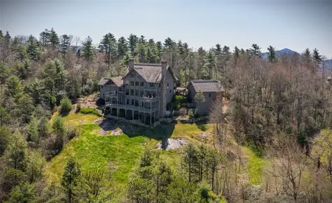 323 Lone Chimney Drive Cashiers NC 28717