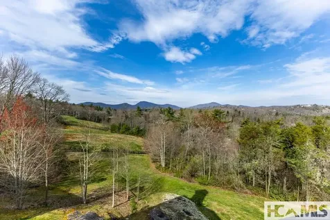 323 Lone Chimney Drive Cashiers NC 28717
