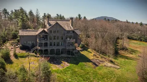 323 Lone Chimney Drive Cashiers NC 28717