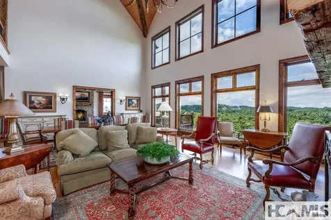 323 Lone Chimney Drive Cashiers NC 28717