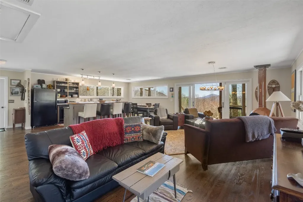 551 Bob Long Mountain Road Scaly Mountain NC 28775