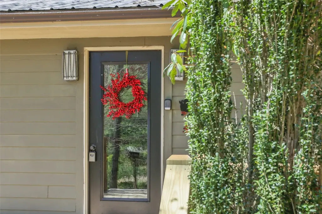 551 Bob Long Mountain Road Scaly Mountain NC 28775