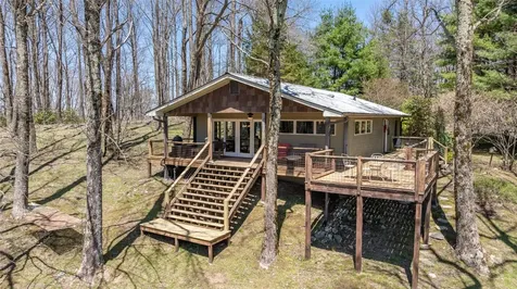 551 Bob Long Mountain Road Scaly Mountain NC 28775