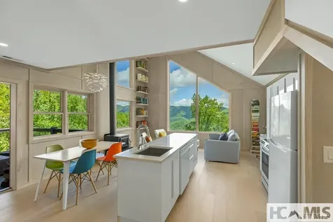 63 Evans Creek Scaly Mountain NC 28775