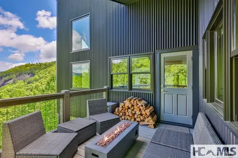 63 Evans Creek Scaly Mountain NC 28775