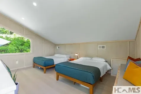 63 Evans Creek Scaly Mountain NC 28775